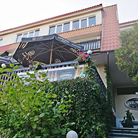 Gosciniec Skolimowka Restauracja I Pokoje Ze Sniadaniem Na Kaszubach Chmielno Exteriör bild
