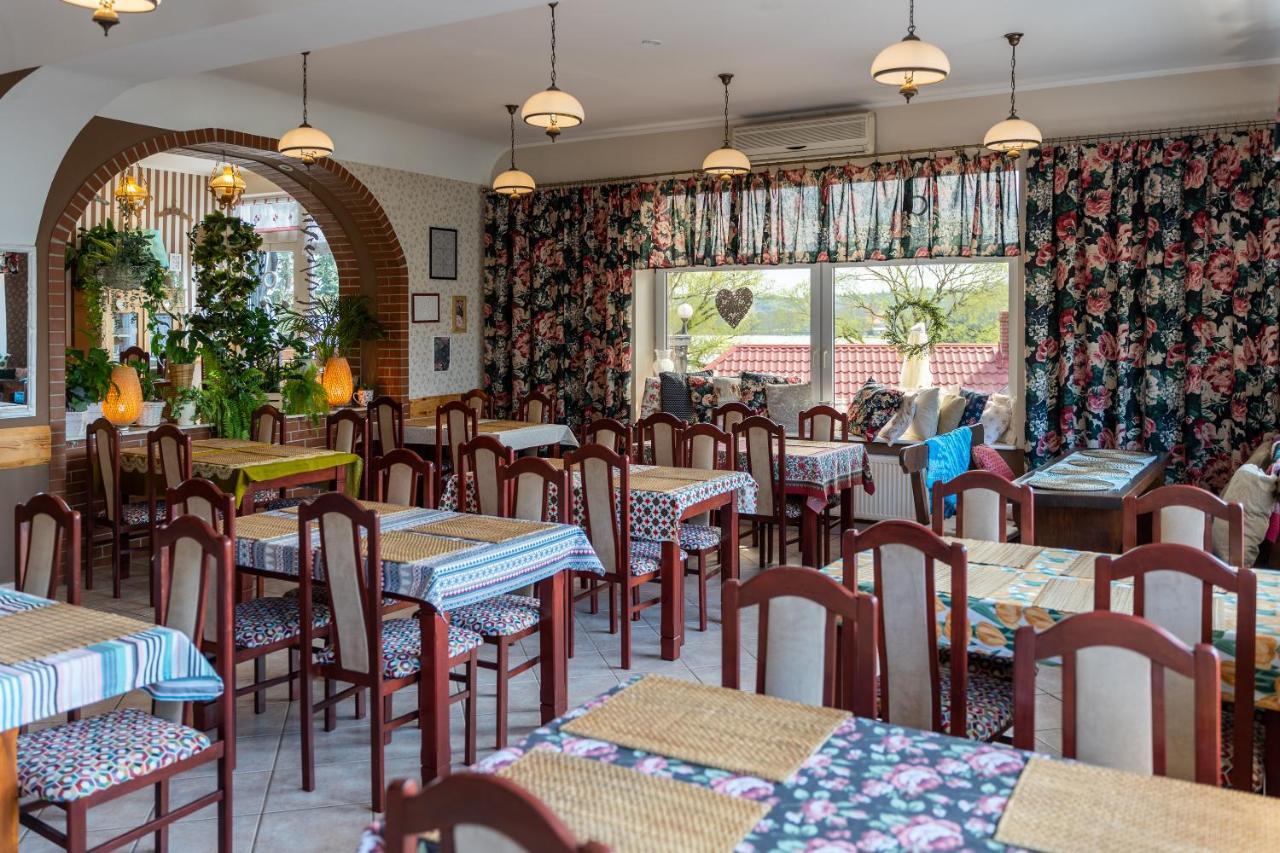 Gosciniec Skolimowka Restauracja I Pokoje Ze Sniadaniem Na Kaszubach Chmielno Exteriör bild