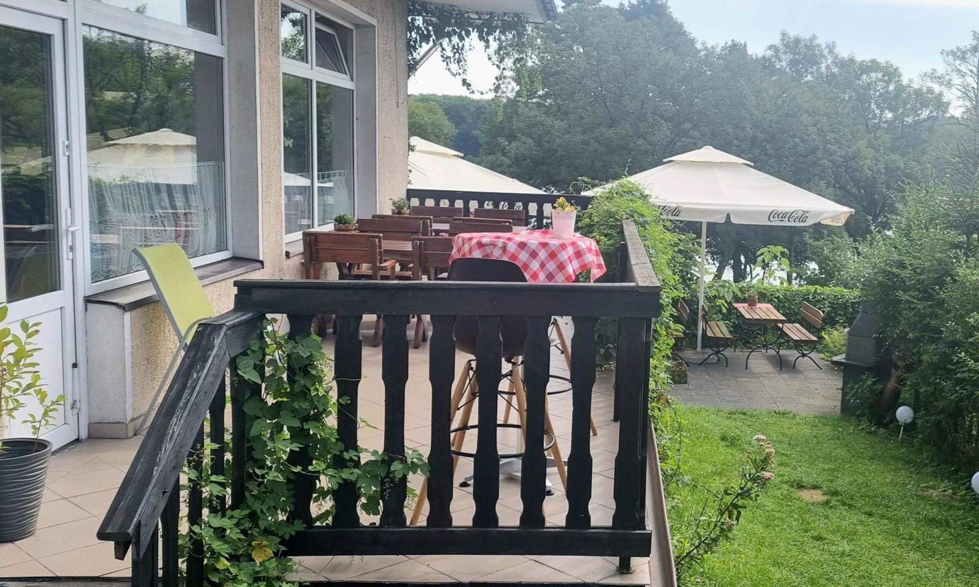 Gosciniec Skolimowka Restauracja I Pokoje Ze Sniadaniem Na Kaszubach Chmielno Exteriör bild